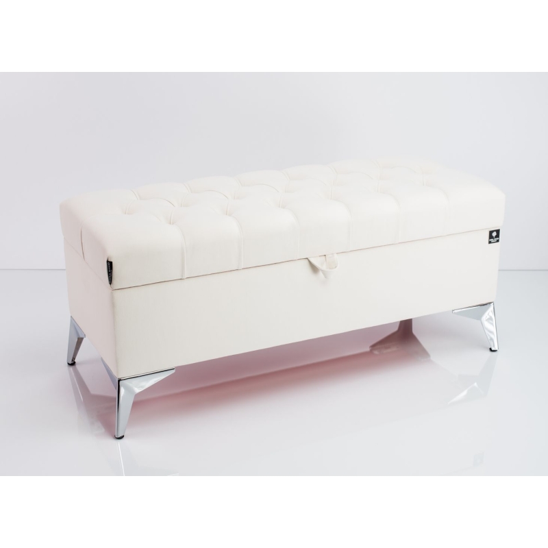 Tufted Storage Bench